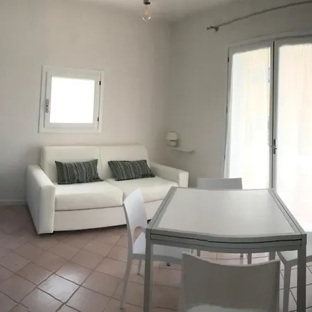 Appartamento Li Velieri 6 Pax 2 & Pool *
